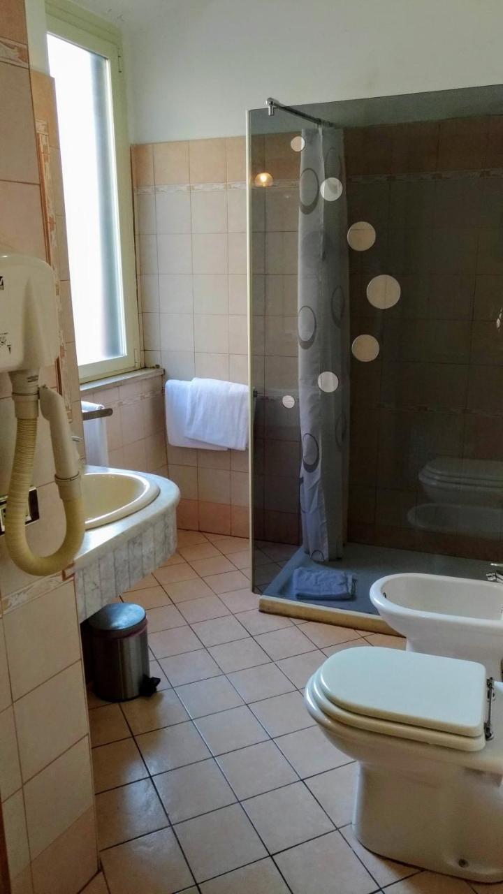 Nicolas Inn Roma Ngoại thất bức ảnh