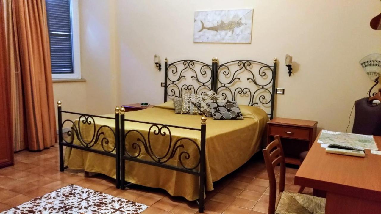 Nicolas Inn Roma Ngoại thất bức ảnh